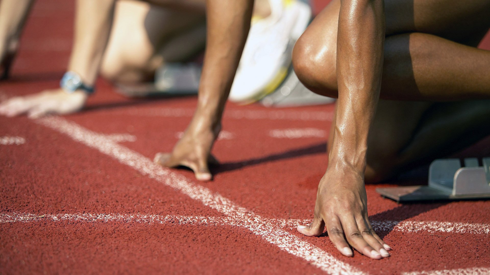 一场空难带走了福布斯榜上的中国学者，空难前十名